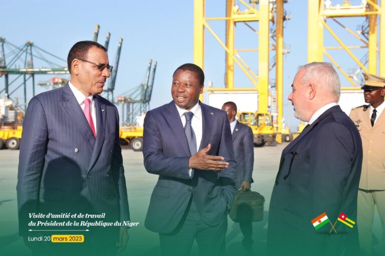 Togo-Niger : accompagné de Faure Gnassingbé, le président Mohamed Bazoum Touche du doigt la Modernisation des infrastructures portuaires de Lomé