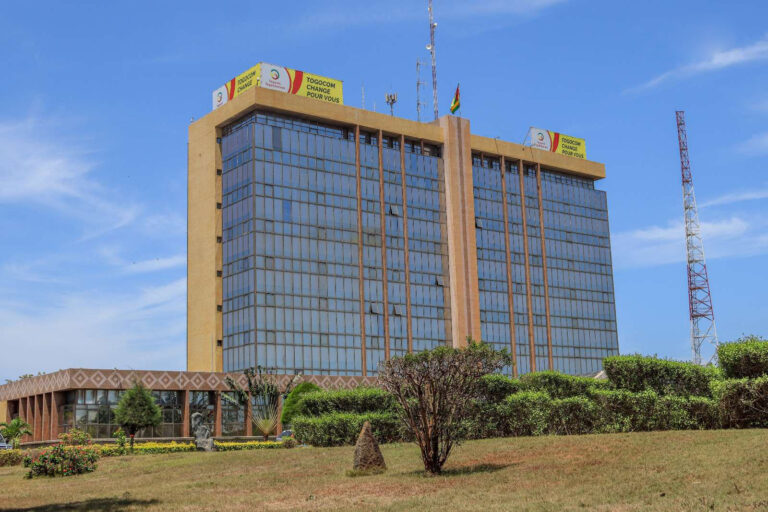 Togocom : Vers une nouvelle grogne ? Le DG  Pierre Antoine Legagneur interpellé