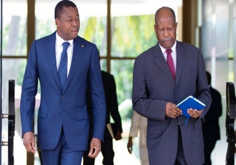 Diplomatie : Le Président Faure Gnassingbé et Santos Simão  ont discuté paix et sécurité à Lomé