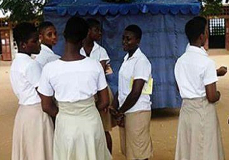 Togo : Le taux d’accès des filles au lycée en nette progression