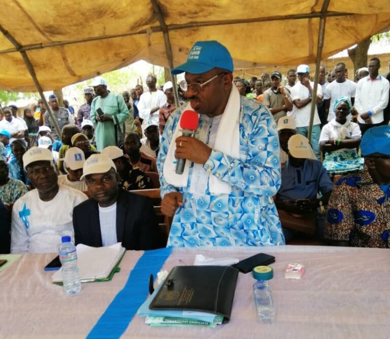 Campagne électorale : Nana Adam NANFAME harangue des foules dans l’Oti-sud pour UNIR