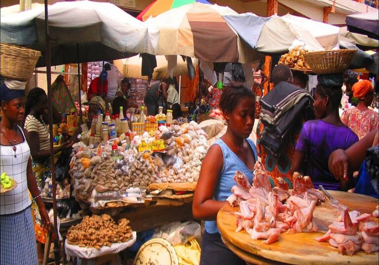 Au Togo, le commerce connait une pleine performance à Kpélé