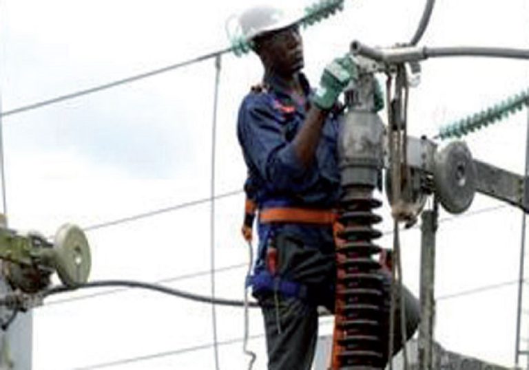 Togo : Un nombre croissant de ménages bénéficie de l’électricité en milieu urbain