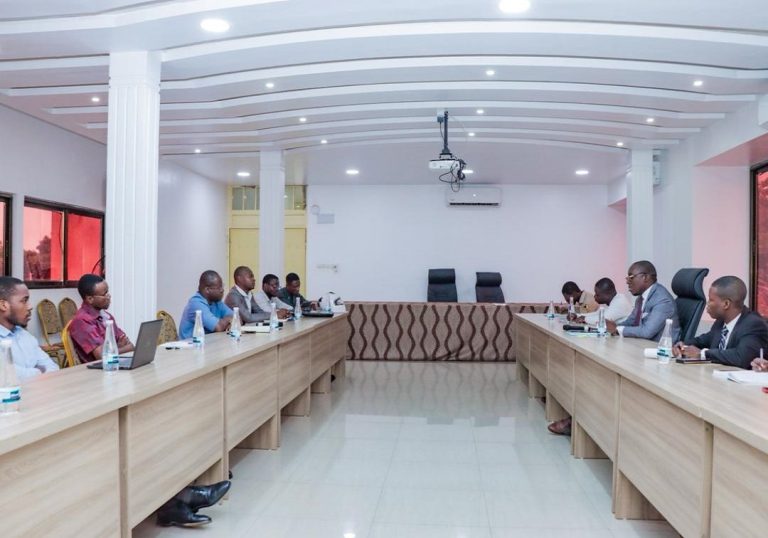 FARI 2025 : Le gouvernement échange avec les startups togolaises sélectionnées