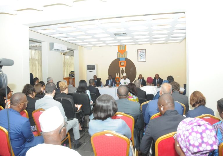 Manifestations des 26, 27 et 28 juin au Togo : le gouvernement s’explique devant le corps diplomatique