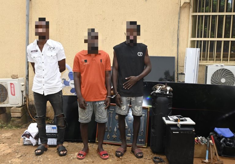 Togo : un groupe de voleurs et agresseurs sexuels arrêté à Lomé